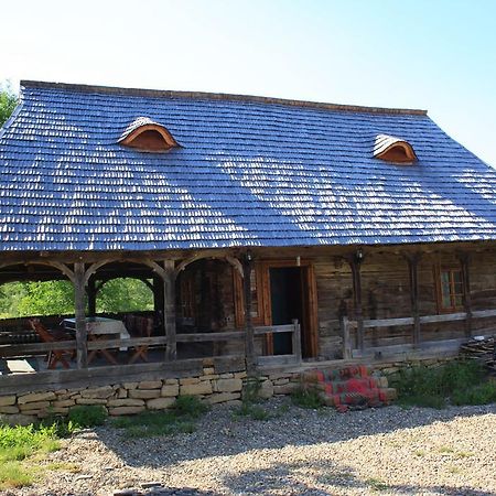 Pensiunea Sub Cetate La Matei Onceşti Exterior foto